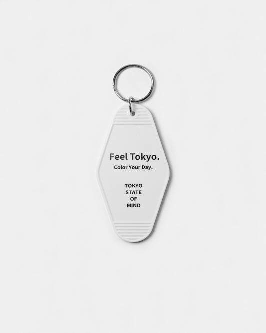 Feel Tokyo. モーテルキーホルダー (白)